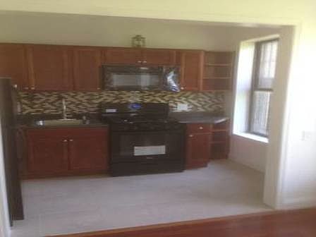1st image of 811 Willoughby Ave APT 3