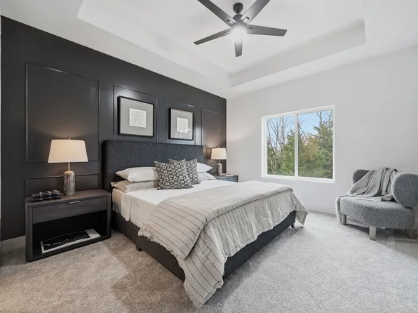 8620 S 50th Ct, Lincoln, NE 68516