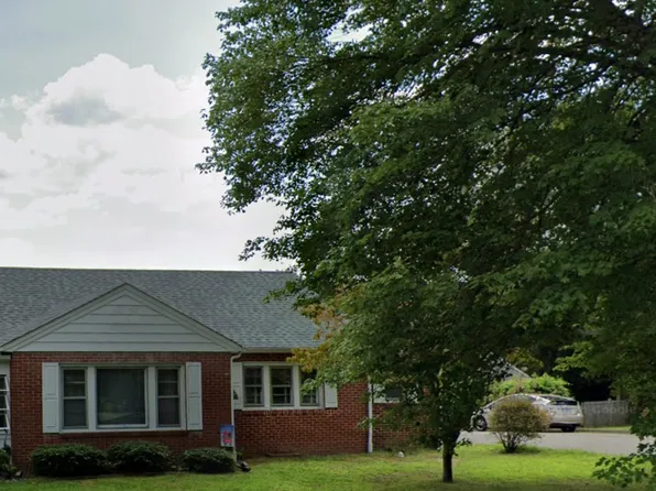 7451 Lewis Ave, Gloucester, VA 23061