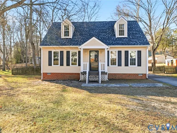 8736 Sunset Knoll Rd, North Chesterfield, VA 23237