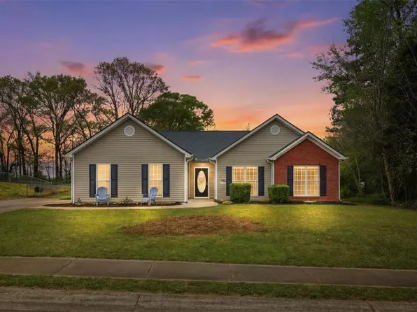 433 Spratlin Dr, Jefferson, GA 30549