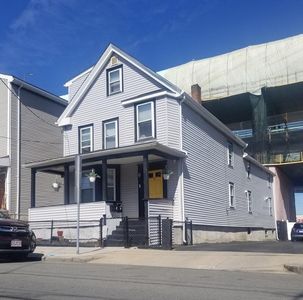 78 Chestnut St, Chelsea, MA, 02150