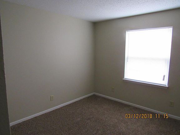 5th image of 2005 Dutch Elm Dr