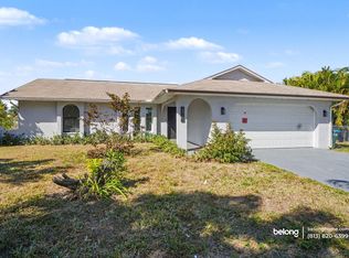 2910 Country Club Blvd, Cape Coral, FL 33904