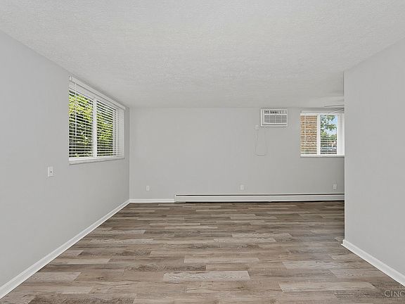 5th image of 2301 Salvador St