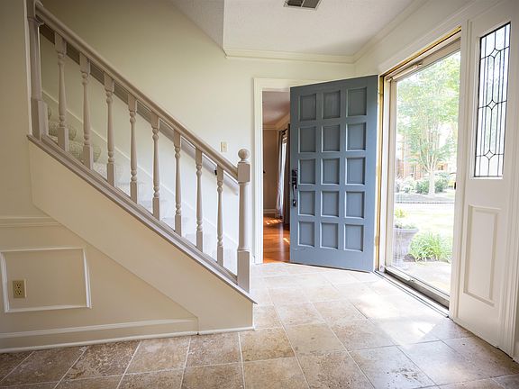 3rd image of 2171 Glenbar Dr