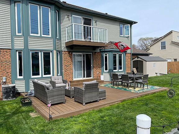 4th image of 22454 Wildwood St