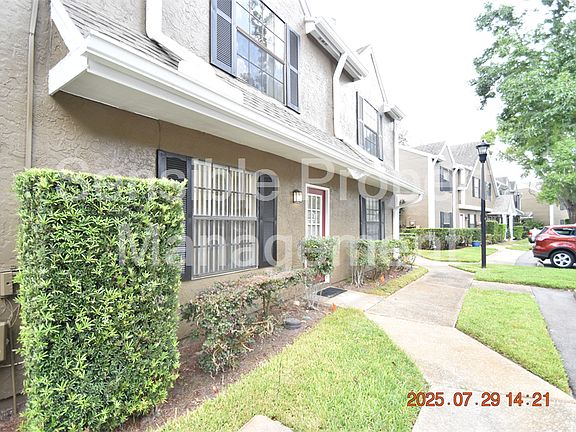 3rd image of 16539 Lake Brigadoon Cir