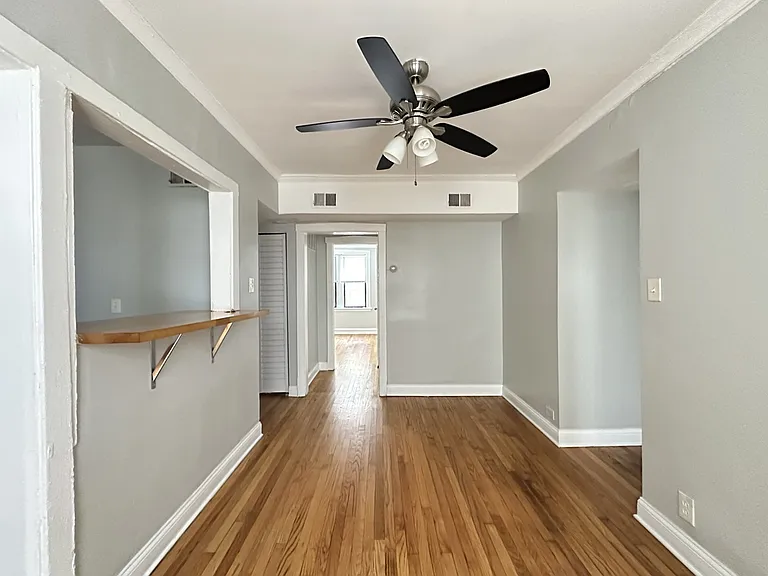 7000 N Paulina St #2 — Photo 12