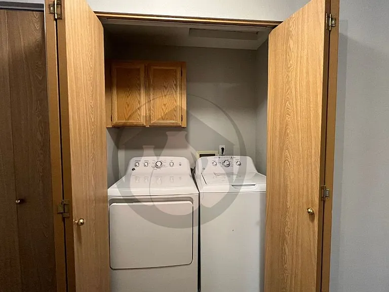 2465 Connemara Ct SE — Photo 9