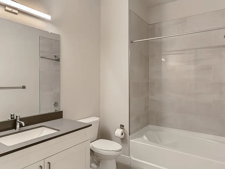 20 Wilcox St #608 — Photo 8