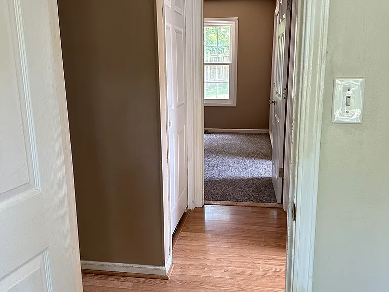 632 W Madison St — Photo 13