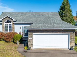 228 Herve St, Dieppe, NB E1A 6Y7