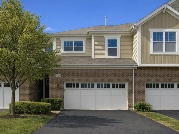 2368 N Brett Ln, Palatine, IL 60074