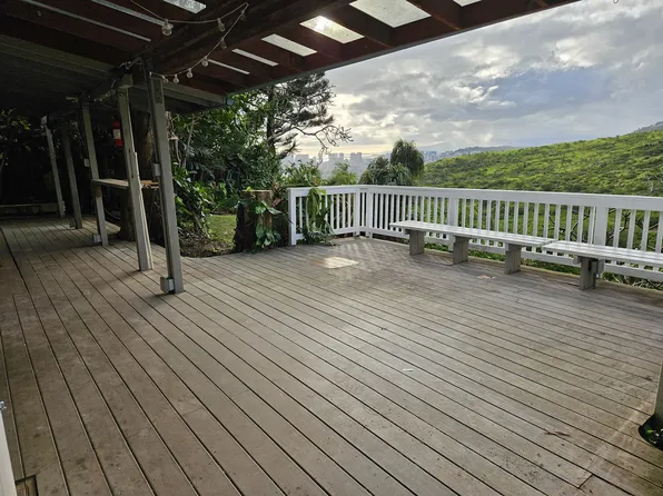 1564 Bertram St, Honolulu, HI 96816