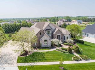2229 E Highpond Xing, Appleton, WI 54913
