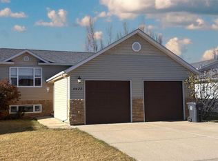 4622 Miners Rd E, Coalhurst, AB T0L0V2