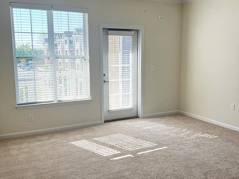 Belmont at Tryon Apartments — Photo 69