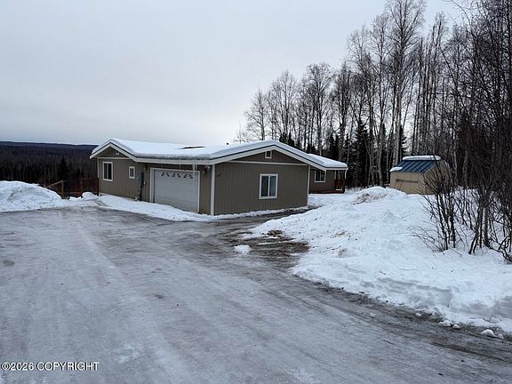 2nd image of 11923 W Ballyshannon Dr
