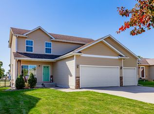 4725 E Valdez Dr, Des Moines, IA 50317