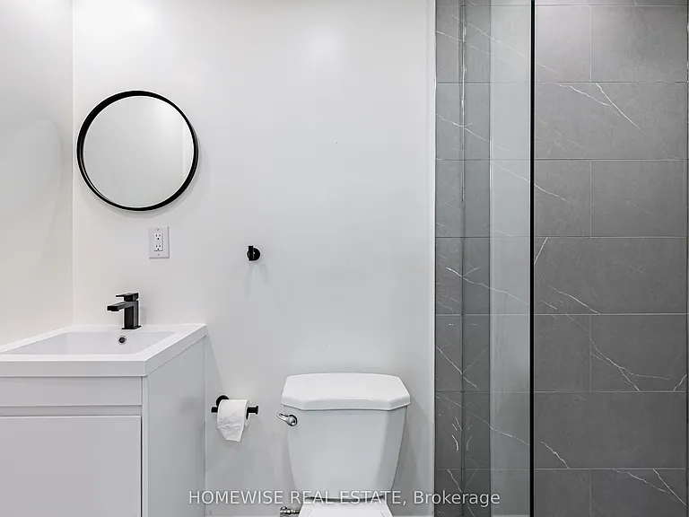 11 Craig Cres #LOWER — Photo 12