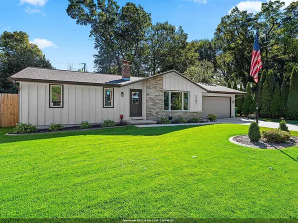 1241 Delray Dr, Green Bay, WI 54304