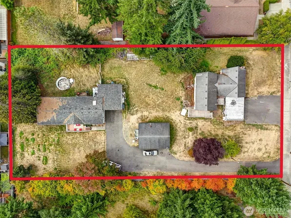 13041 & 13045 SE 208th Street, Kent, WA 98031