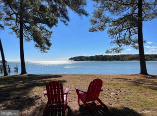 622 Taskmaker Ln, Reedville, VA 22539