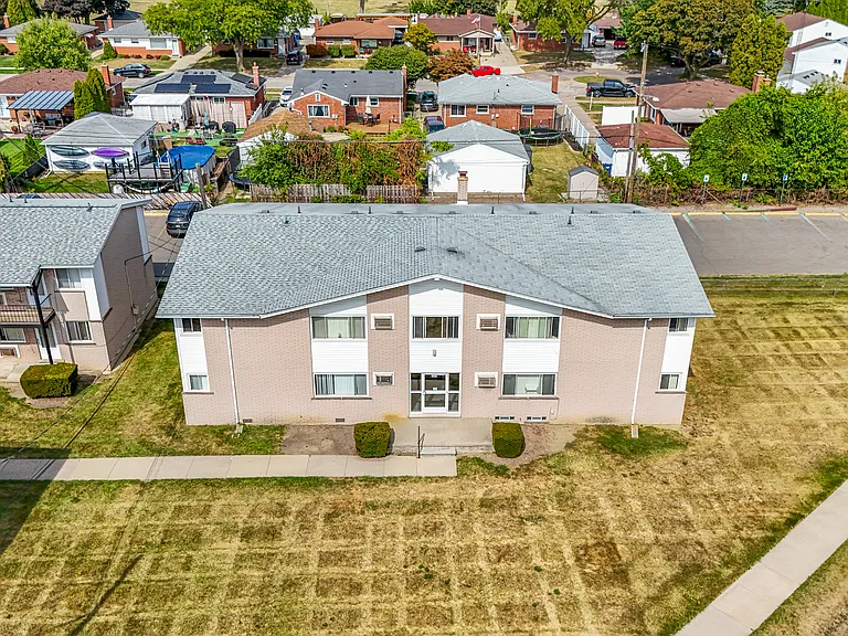 550 Harrison Blvd — Photo 30