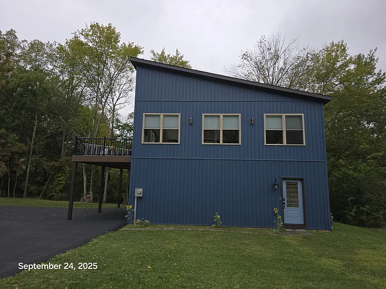 416 S Eberhart Rd — Photo 10