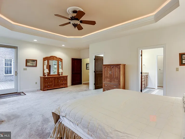 4410 Tuscarora Rd — Photo 43