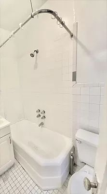 5th image of 245 E 94th St #2