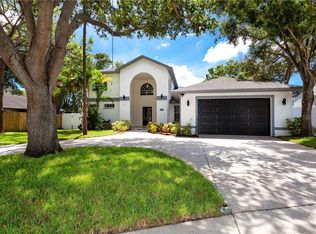 12636 Robyn Ct, Largo, FL 33773