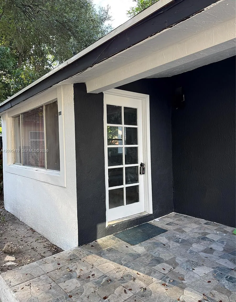 Fulford Highlands — Photo 1