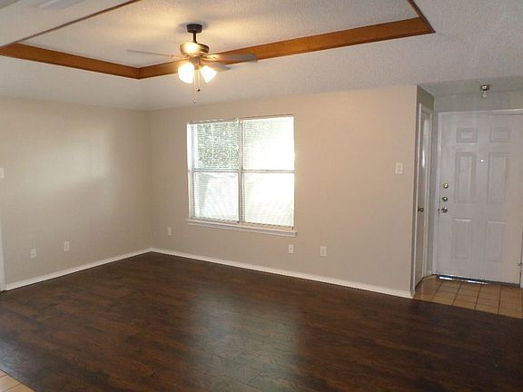 5th image of 754 Fairwood Pl