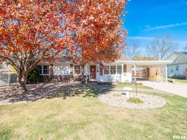611 W Forest Lawn Ave, Peoria, IL 61615