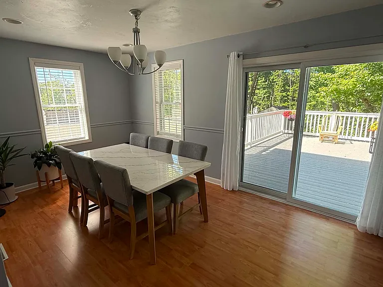 51 Dixfield St — Photo 5