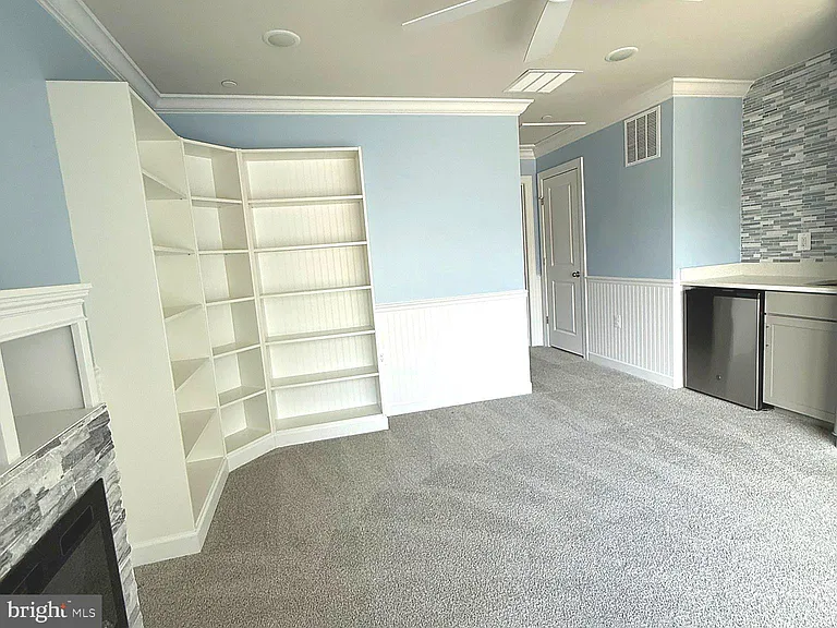 7353 Mountaineer Dr — Photo 6