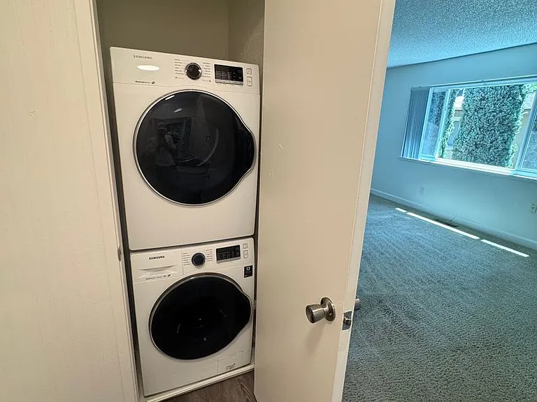 Lauren Garden Villas — Photo 16