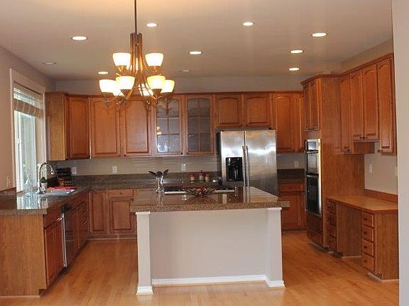 2nd image of 7224 Rebecca Ave SE