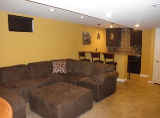 227 Shady Rock Ln, O'Fallon, MO 63368