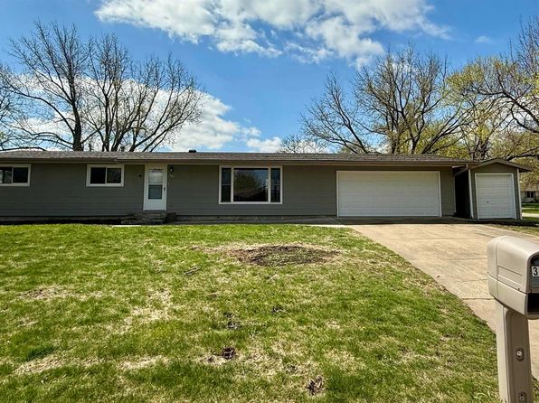 307 Grauer Rd, Jefferson, IA 50129