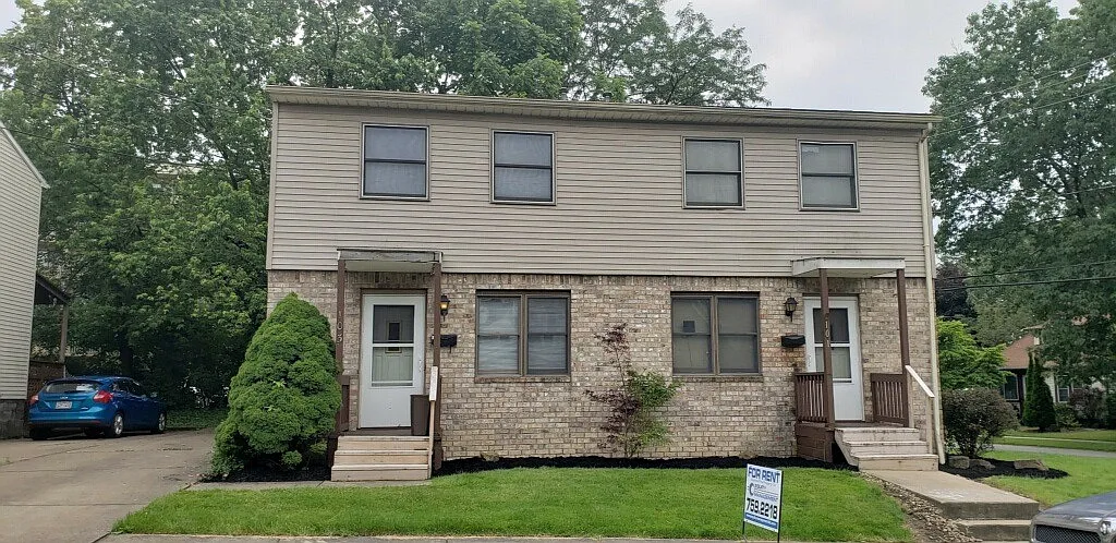 103 Hazel St — Photo 1