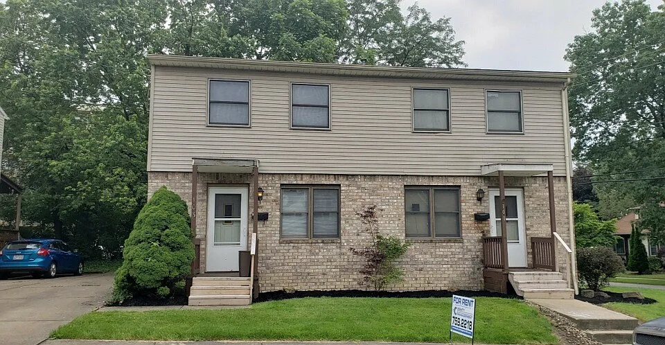 103 Hazel St