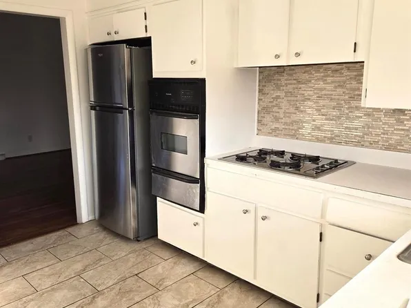 6624 Chippewa Dr, Baltimore, MD 21209