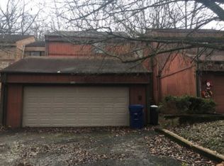 3170 High Meadow Dr, Memphis, TN 38128
