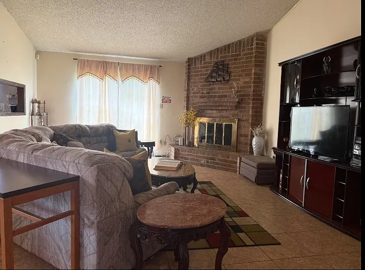 12502 Chalmette St — Photo 12
