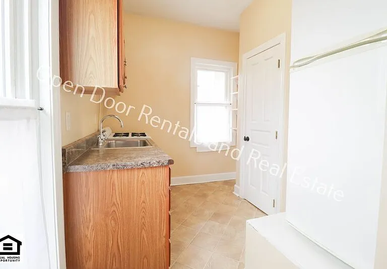 1101 Lake Ave #2 — Photo 5