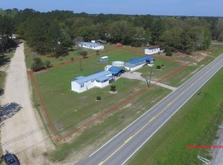 4563 Jamestown Rd, Waycross, GA 31503