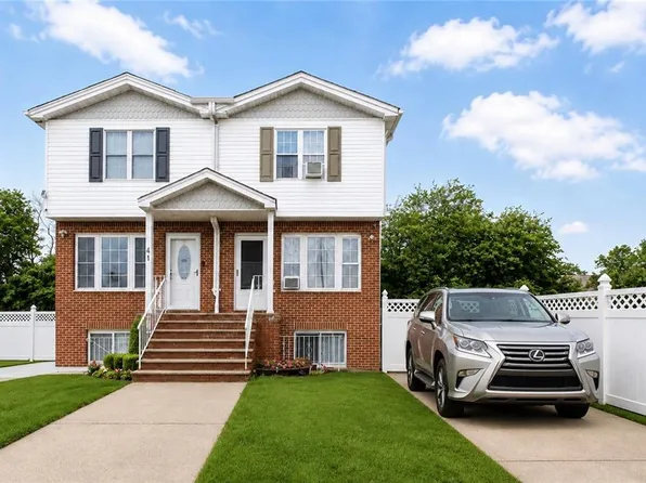 39 Gloria Ct, Staten Island, NY 10302